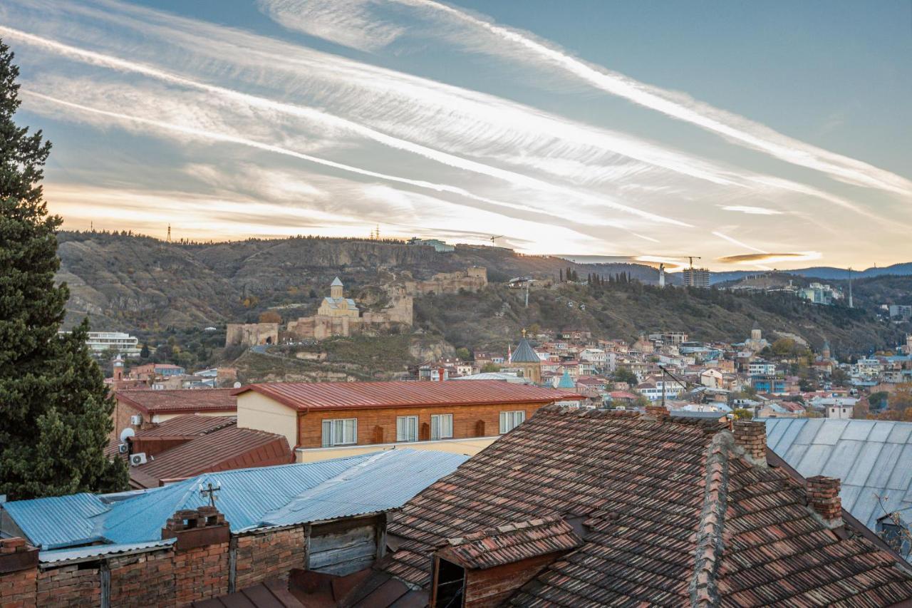 Sunny Hotel Tbilisi Bagian luar foto