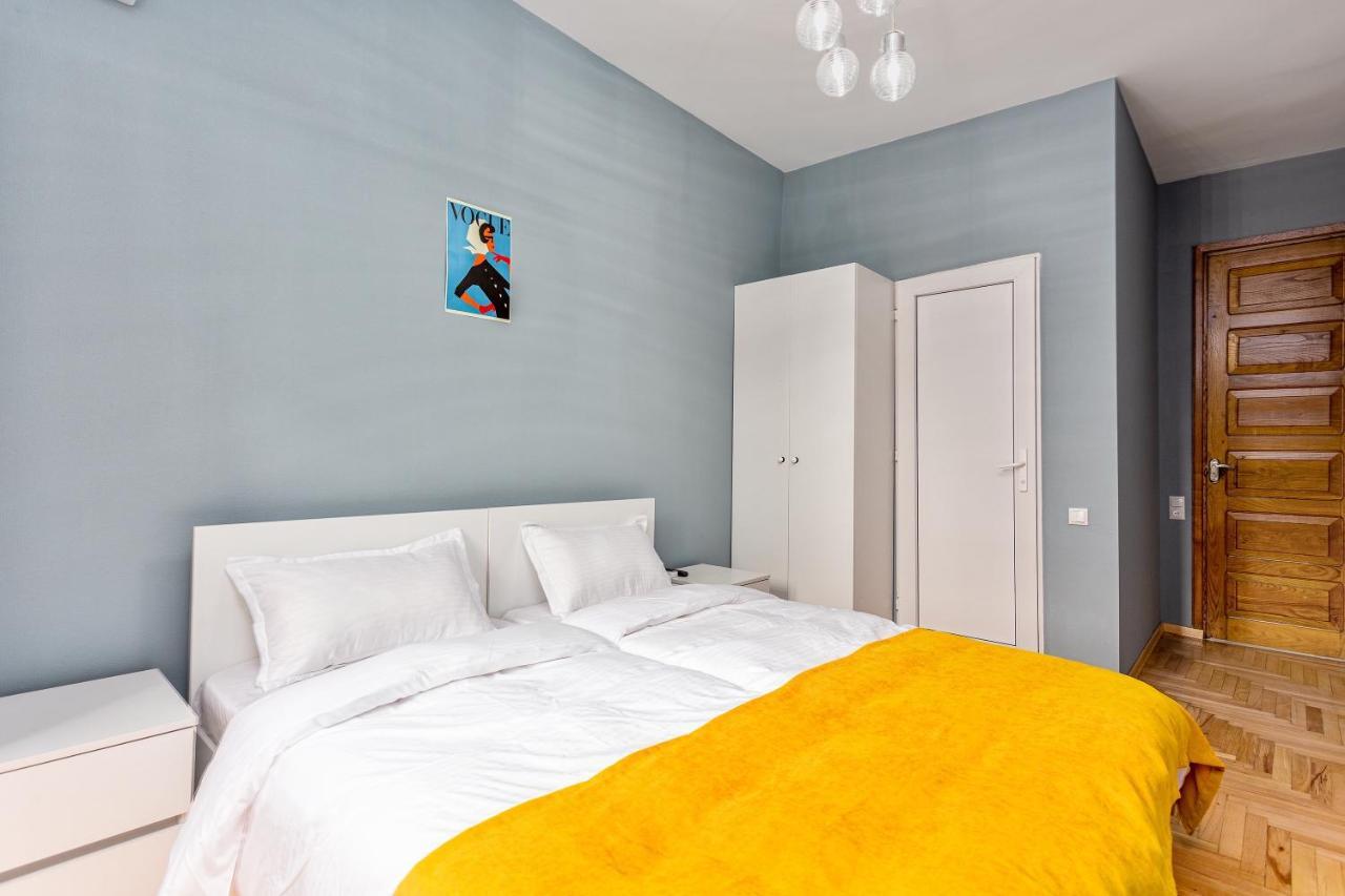 Sunny Hotel Tbilisi Bagian luar foto